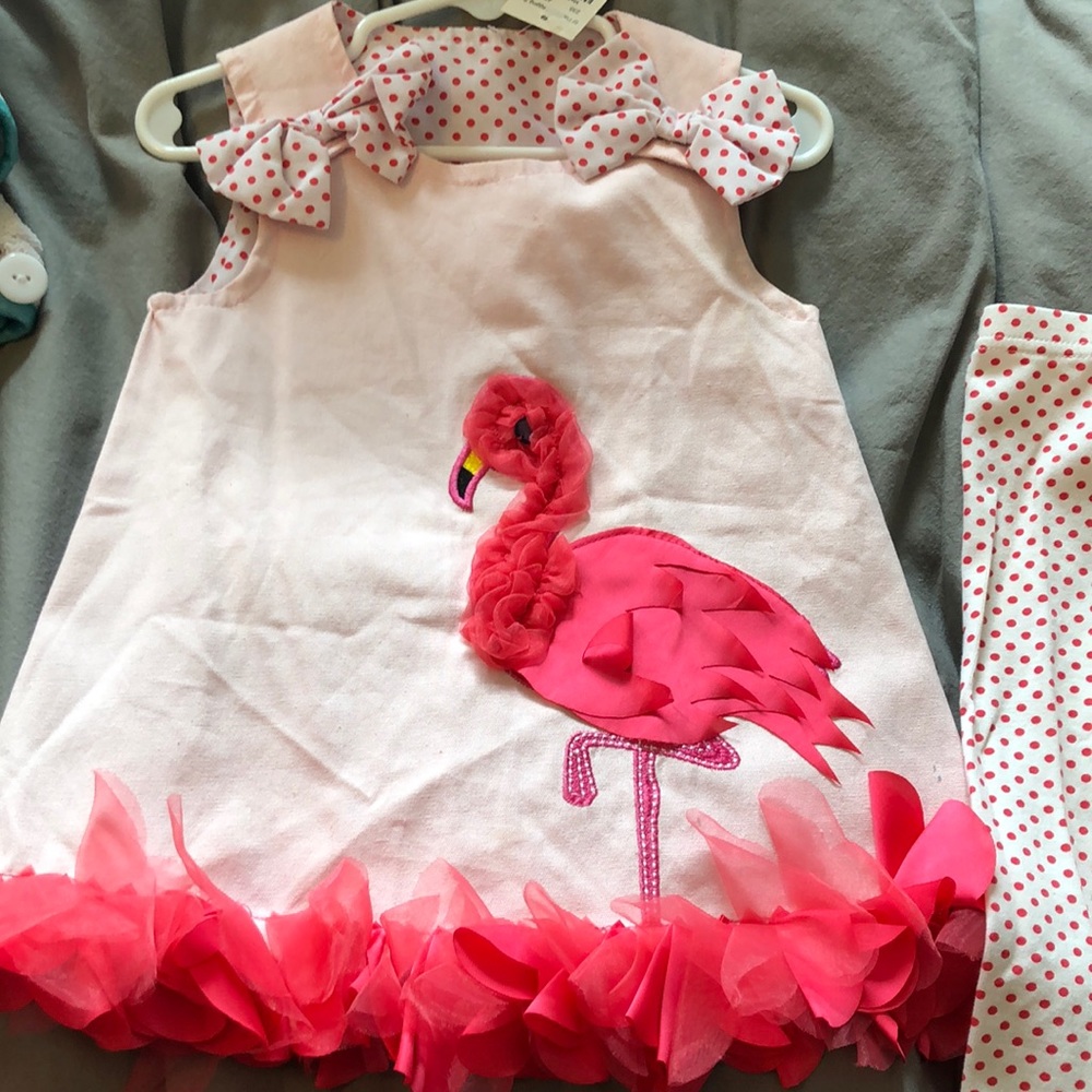Girls too and leggings outfit
